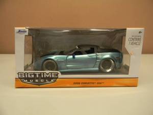 JADA BIGTIME MUSCLE 124 SCALE DIE-CAST - 2006 CHEVROLET CORVETTE Z06 - NICE - GREAT PIECE - NEW IN BOX - SEE PICTURES