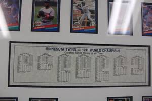 lot 168 image: 1991 Minnesota Twins Card & Box Score Framed Display