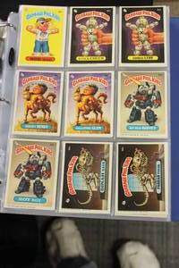 lot 177 image: 1986 & 1987 Garbage Pail Kids Lot In Album  450 Cards