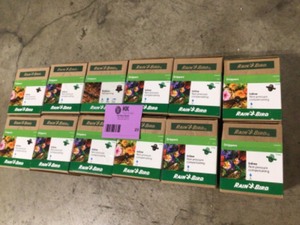 Lot of Inline Dripper, 1 GPH (10-Pack) by Rain Bird Customer Returns See Pictures