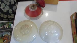 lot 84 image: 3-Vintage light globe shades