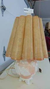 lot 93 image: Aladdin electric lamp with shade and final