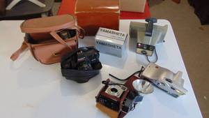 lot 101 image: Vintage cameras and cases