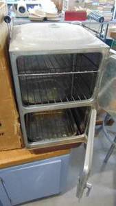 lot 114 image: 14 qt cooker in original box