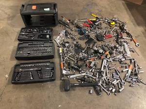 Lot of Assorted Husky Hand Tools Various Conditions  Customer Returns See Pictures