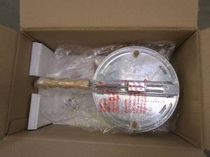 lot 496 image: Great Northern Popcorn 83-DT5676 Popcorn Machine, 6 Quart, Silver (OPEN BOX)