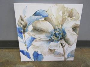 lot 631 image: 18 in x 18 in Floral Artwork on Canvas with Wood Frame