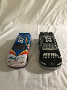 lot 34 image: 2 - NASCAR die cast 124 scale stock cars