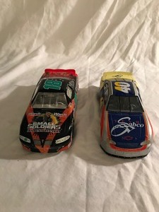 lot 41 image: 2 - NASCAR die cast 124 scale stock cars