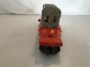 lot 79 image: Lionel - ALLIS CHALMERS Condenser - ACMX 6519 - Vintage RR Freight Flat Car