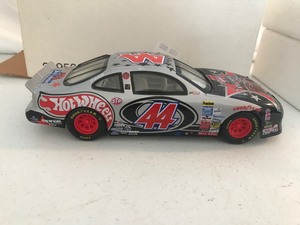 lot 377 image: 1999 Mattel Hot Wheels KYLE PETTY #44 Hot Wheels Charity Ride 124 Scale Nascar Diecast