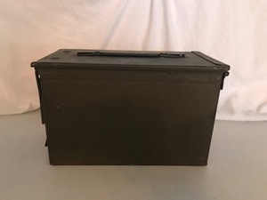 lot 112 image: Military ammo box