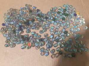lot 255 image: Vintage Marbles