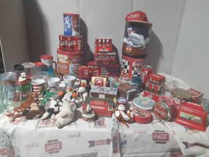 lot 258 image: Huge Coca Cola Collectables Lot