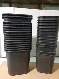 lot 261 image: 16 med. and 13 Sm. Rubbermaid waste baskets