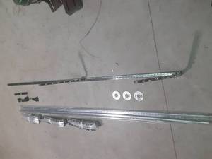 lot 214 image: Steel Standard Shelf Brackets