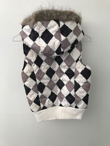 lot 402 image: Deb girls vest with puffed out hood
