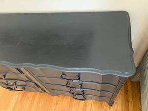 lot 23 image: Dixie Dresser with Floral Painted Details