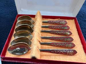 lot 43 image: Bangkok Gold-Colored Spoons 2 Sets of 6