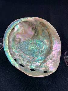 lot 55 image: Abalone Shell with Pink Glass Candlestick Holders