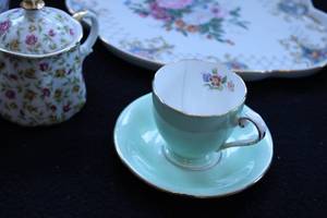 lot 15 image: Floral China Platter, Bowl, Sugar & Cream, and Teacup