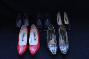lot 156 image: Lot of Vintage Womens Heels Size 8.5