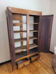 lot 48 image: Antique Primitive Knockdown Wardrobe