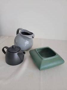 lot 150 image: Contemporary Ceramic Dcor