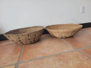 lot 65 image: Tight Weave Southwestern Woven Baskets Pair
