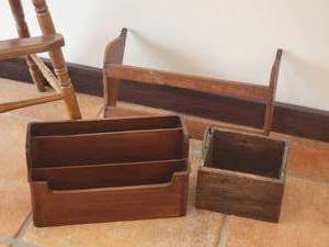 lot 133 image: Antique American Rustic Dcor