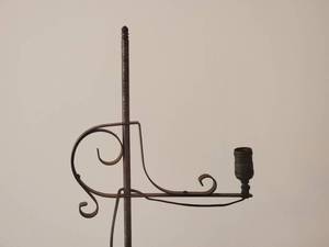 lot 85 image: Scrolled Wrought Iron Floor Lamp