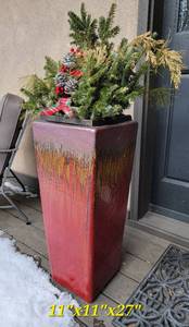 lot 26 image: 27 Tall Modern Red Planters