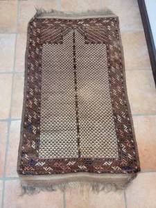 lot 37 image: Earthy Tone Kilim Turkish Flat Rung