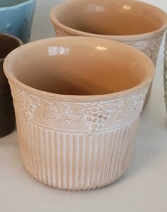 lot 111 image: Collection of Flower Pots & Planters - For the Indoor Gardener