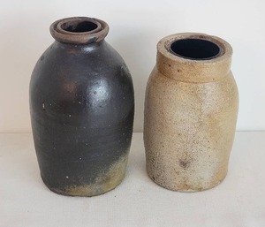 lot 43B image: Unique Antique Primitive Earthenware Wax Seal Vessels