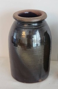 lot 43A image: Captivating Antique Primitive Stoneware Wax Seal Vessels