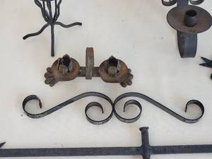 lot 74 image: Pitch Black Iron Primitive Decor Collection