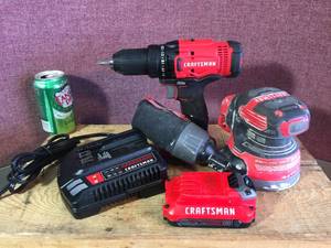 lot 3 image: Craftsman V20 Cordless Drill & Sander