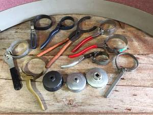 lot 61 image: Group Variety Oil Filter Wrenches