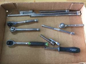 lot 73 image: 14dr Ratchets - Extensions