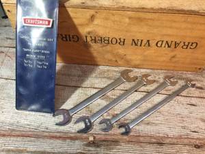lot 119 image: Craftsman 4pc Tappet Wrench Set -V-