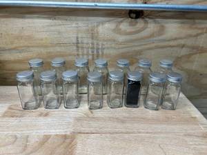 lot 91 image: Lot of 15 Spice Jars (2 sizes)