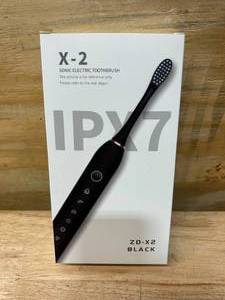 lot 34 image: X-2 Sonic Electric Toothbrush (Black)