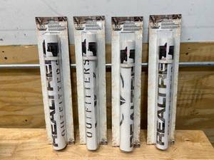 lot 118 image: REALTREE OUTFITTERS Lot of 4- Auto Body Decals