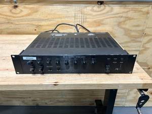lot 49 image: TOA A-906MK2 8 Channel Mixer Power Amplifier
