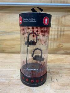 lot 102 image: TaoTronics BH12BB Wireless Earbud Headphones - Black