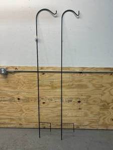 lot 135 image: ALLWAY TOOLGATEWAY MANUFACTURING Lot of 2- 84 Single Round Shepherds Hooks, Black