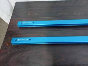 lot 5 image: Rockler 48 Aluminum Sure-Foot Clamps