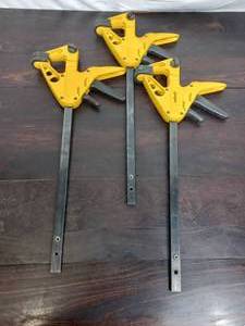 lot 12 image: Wolfcraft Quick-Grip Clamps