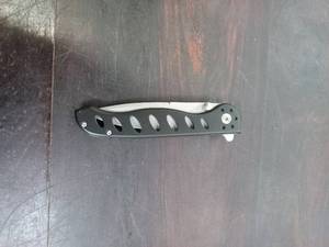 lot 73 image: Gerber Folding Knife